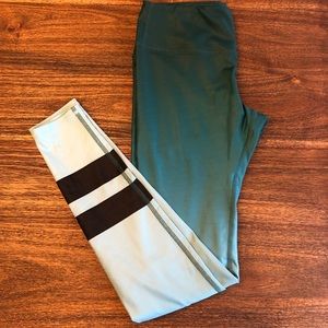 Alo airbrushed yoga pants